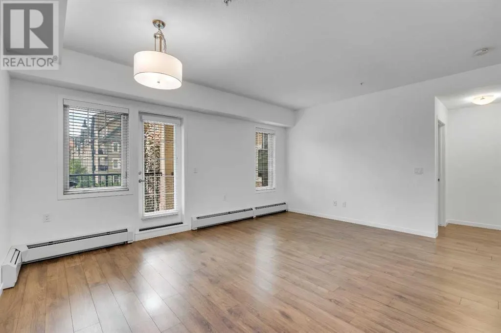 220, 30 Mahogany Mews SE