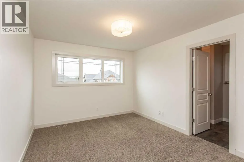 26 Vienna Close