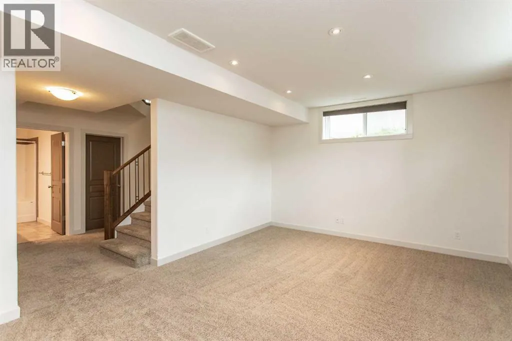 26 Vienna Close
