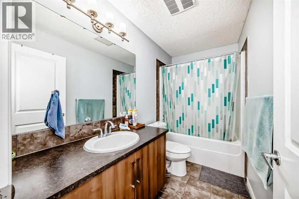 2357 Baywater Crescent SW