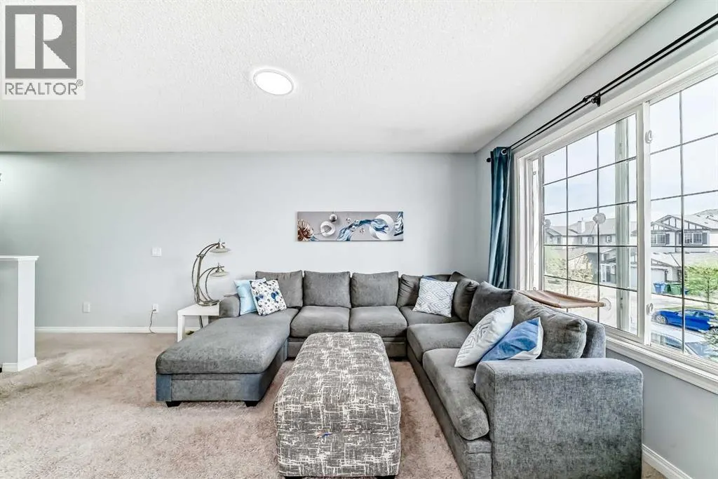 2357 Baywater Crescent SW