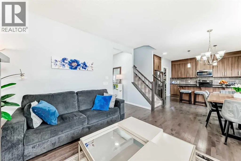 2357 Baywater Crescent SW