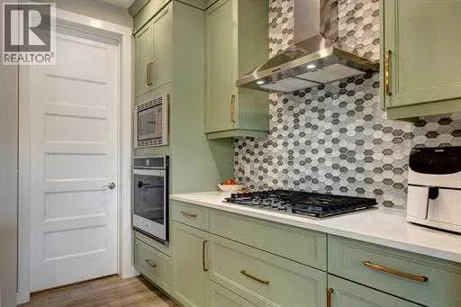144 Cranbrook Gardens SE