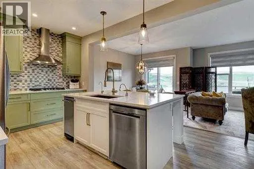 144 Cranbrook Gardens SE