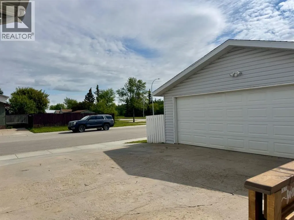 11805 94a Street
