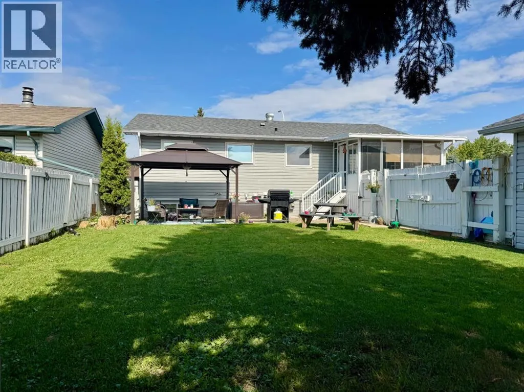 11805 94a Street