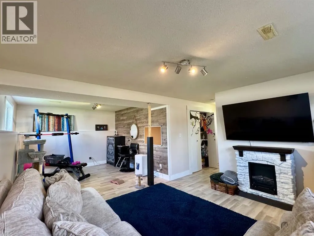 11805 94a Street