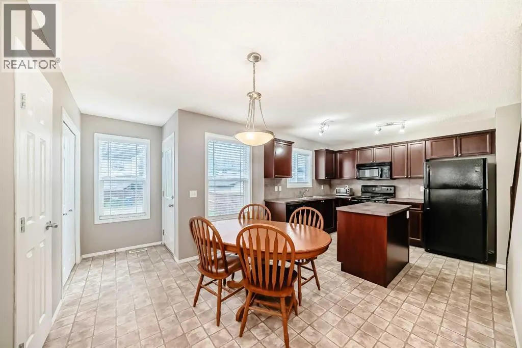 135 Copperstone Grove SE