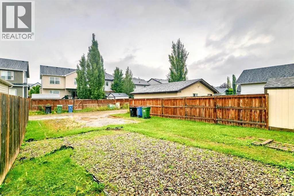 135 Copperstone Grove SE