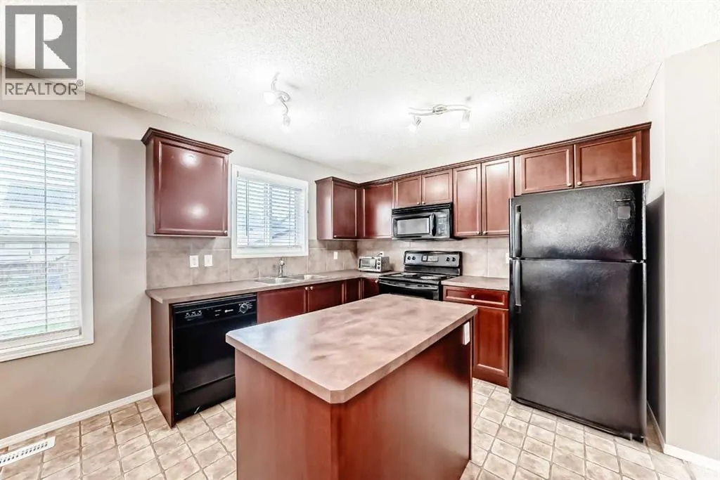 135 Copperstone Grove SE