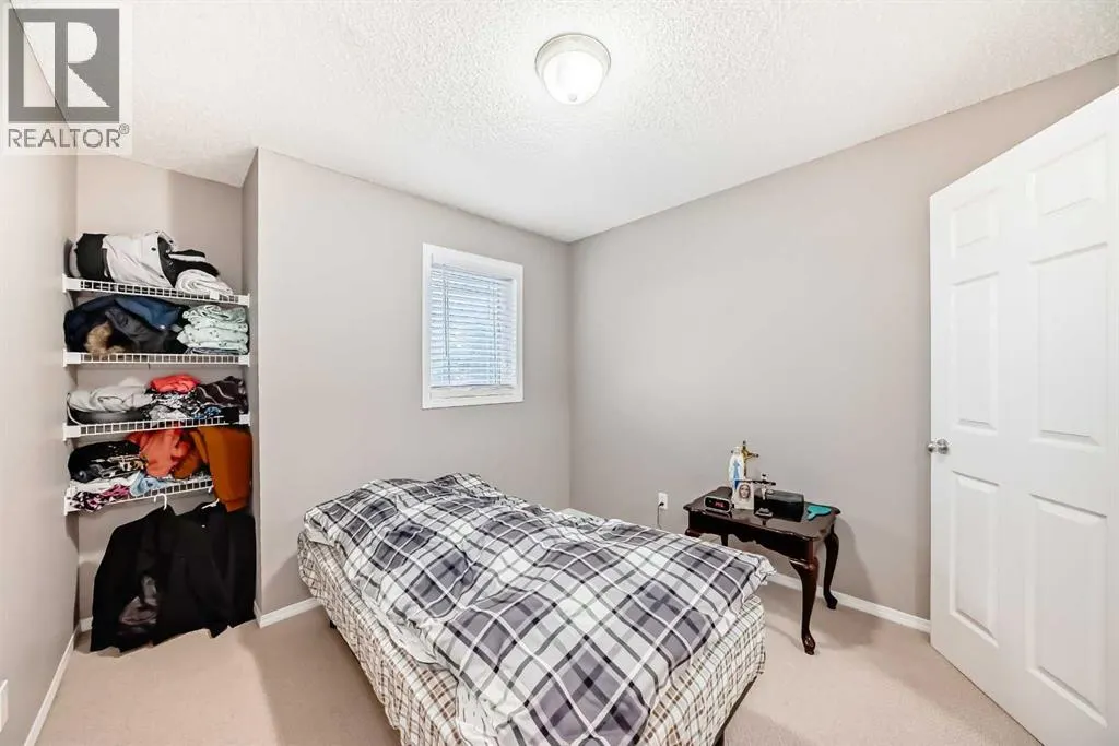 135 Copperstone Grove SE