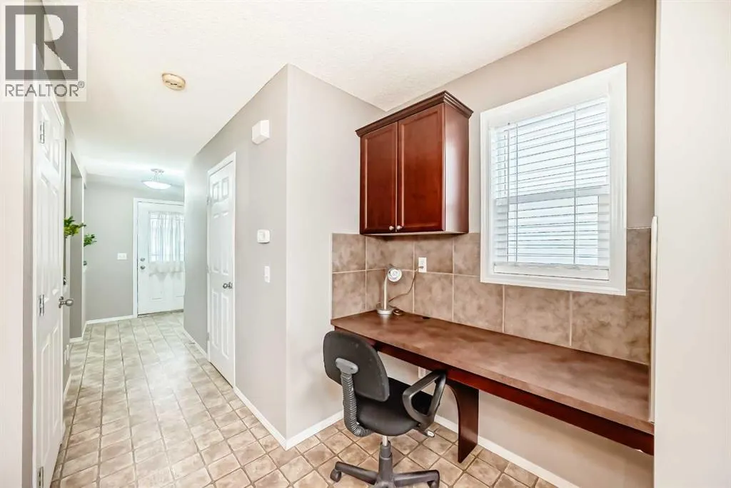 135 Copperstone Grove SE