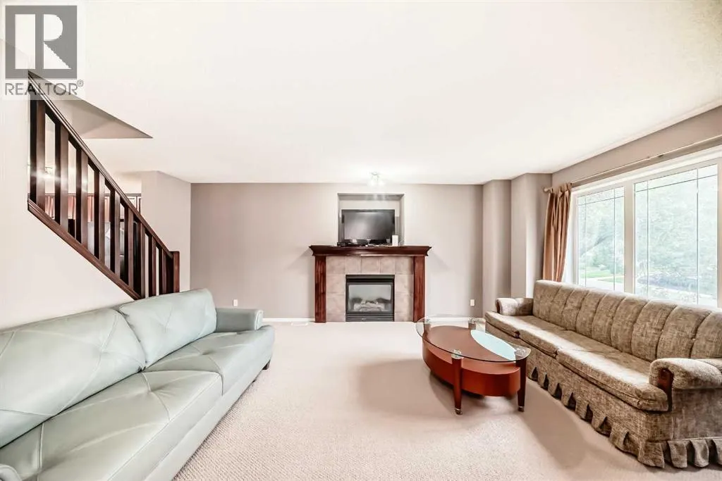 135 Copperstone Grove SE