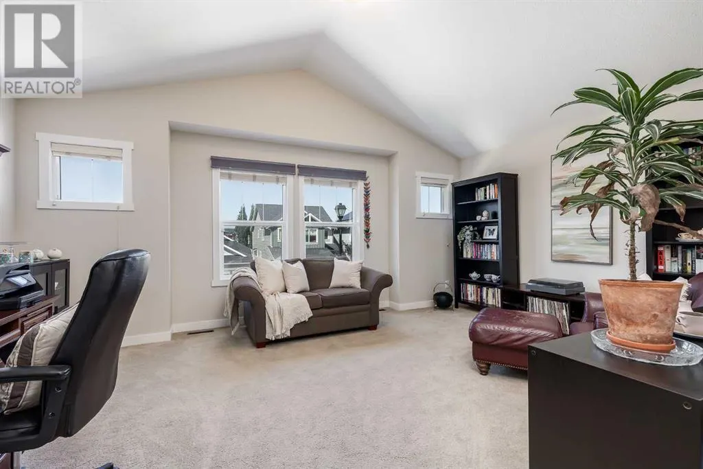 362 Williamstown Green NW