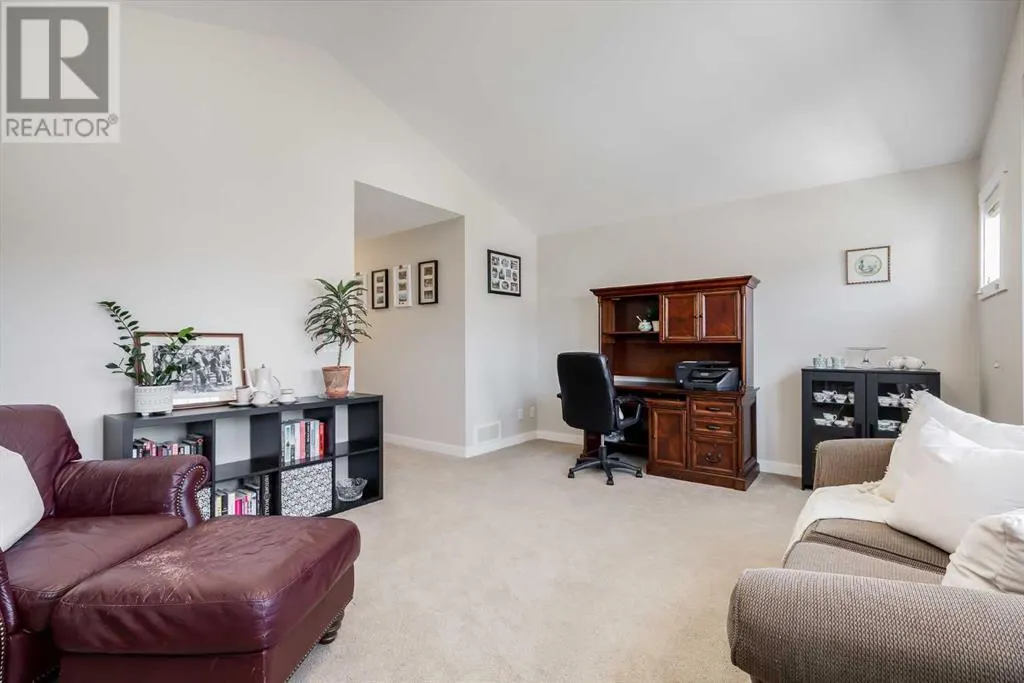 362 Williamstown Green NW