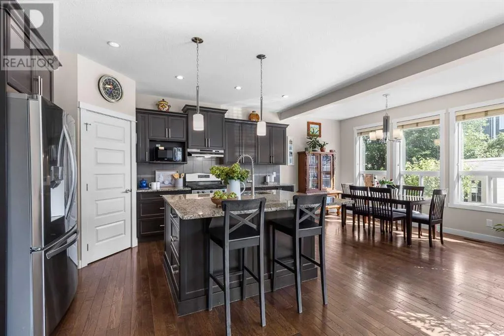 362 Williamstown Green NW