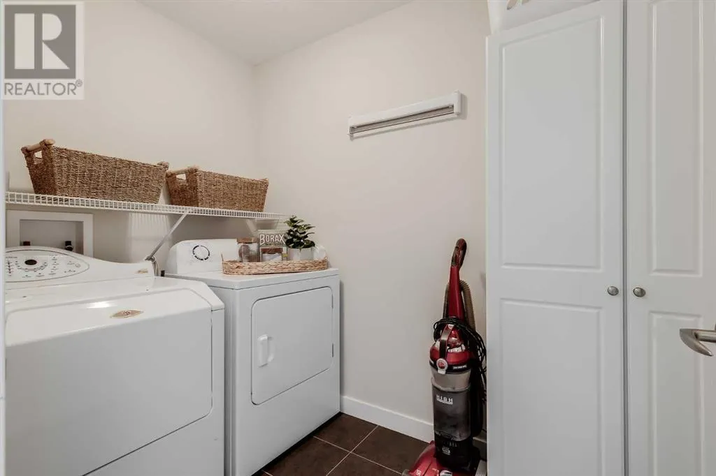 362 Williamstown Green NW