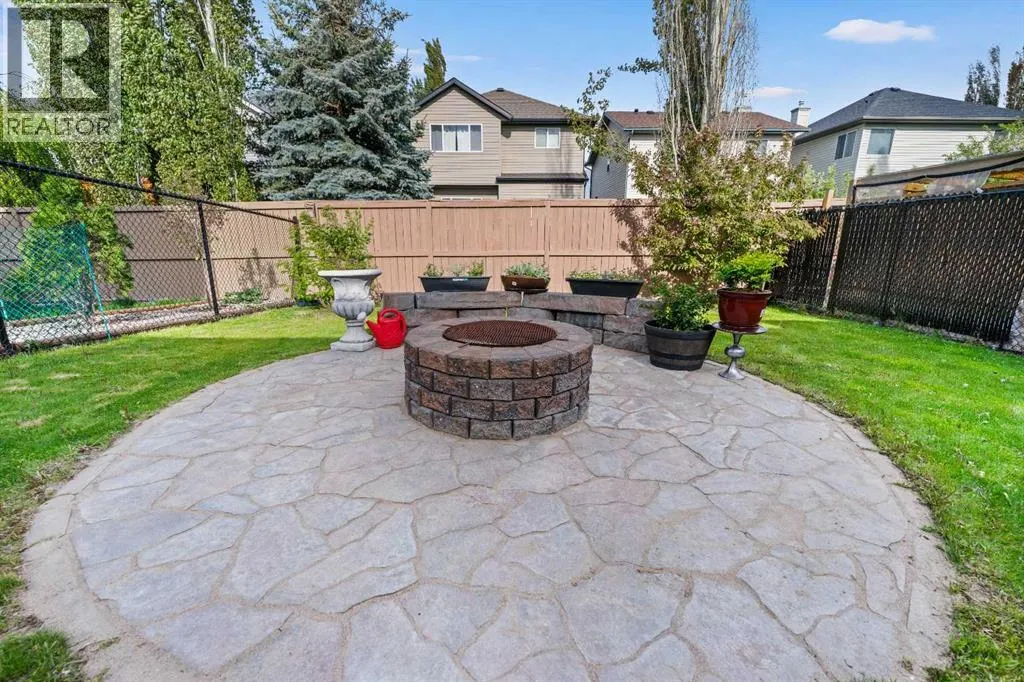 117 Cranleigh Place SE