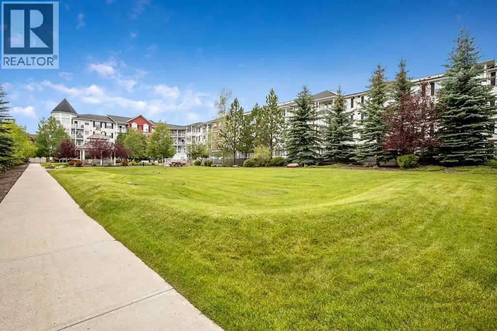 311, 1 Crystal Green Lane