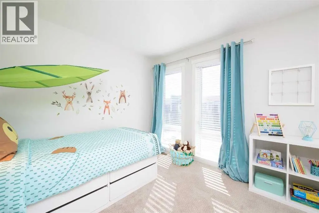 109, 135 Mahogany Parade SE