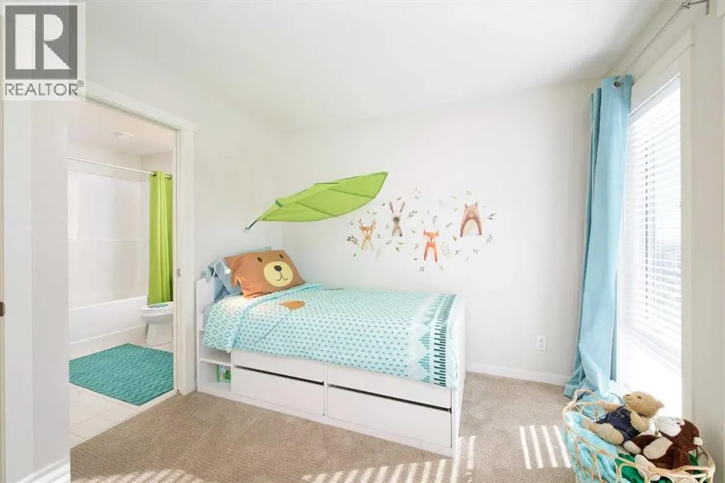 109, 135 Mahogany Parade SE