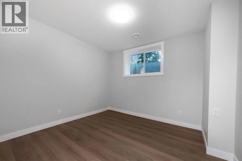 1132 Meadowbrook Drive SE