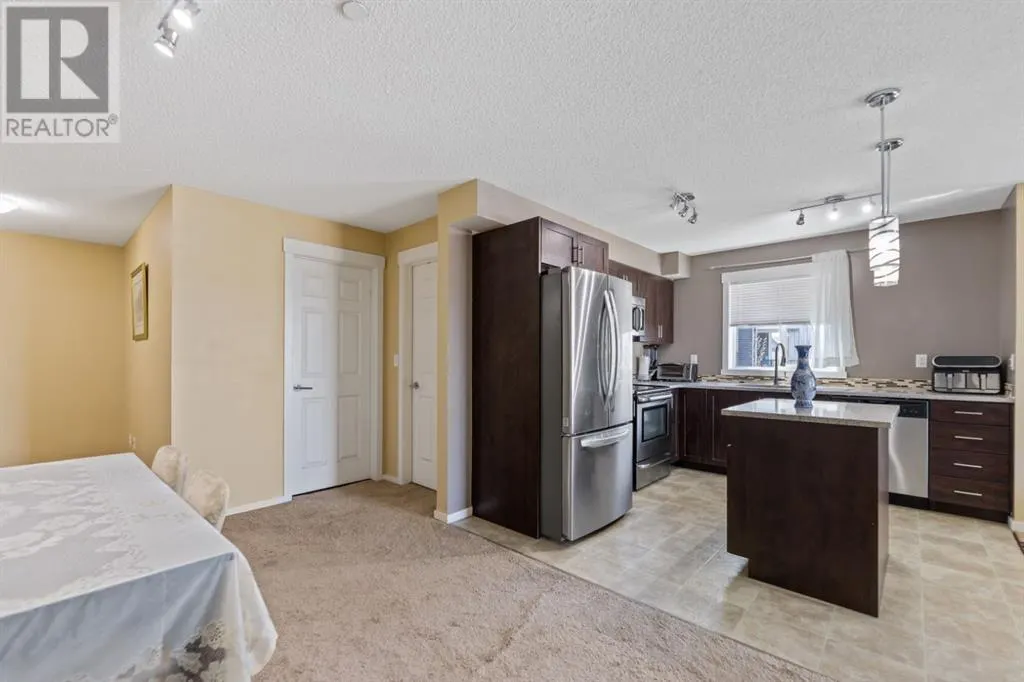 3306, 279 copperpond Common SE