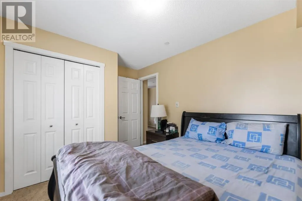 3306, 279 copperpond Common SE