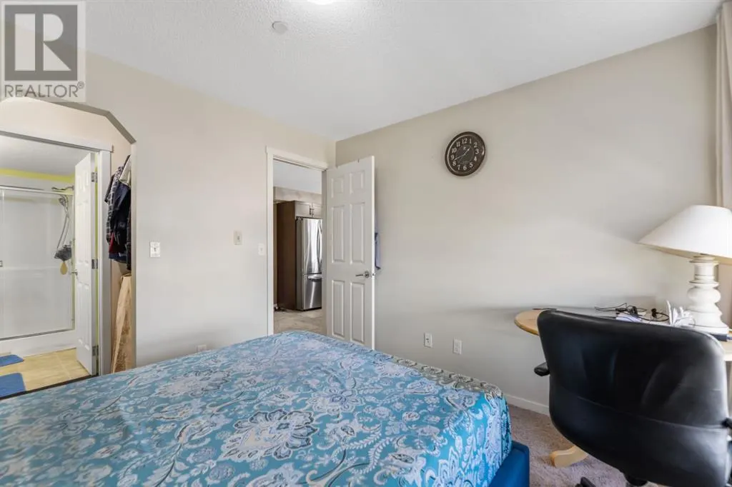 3306, 279 copperpond Common SE