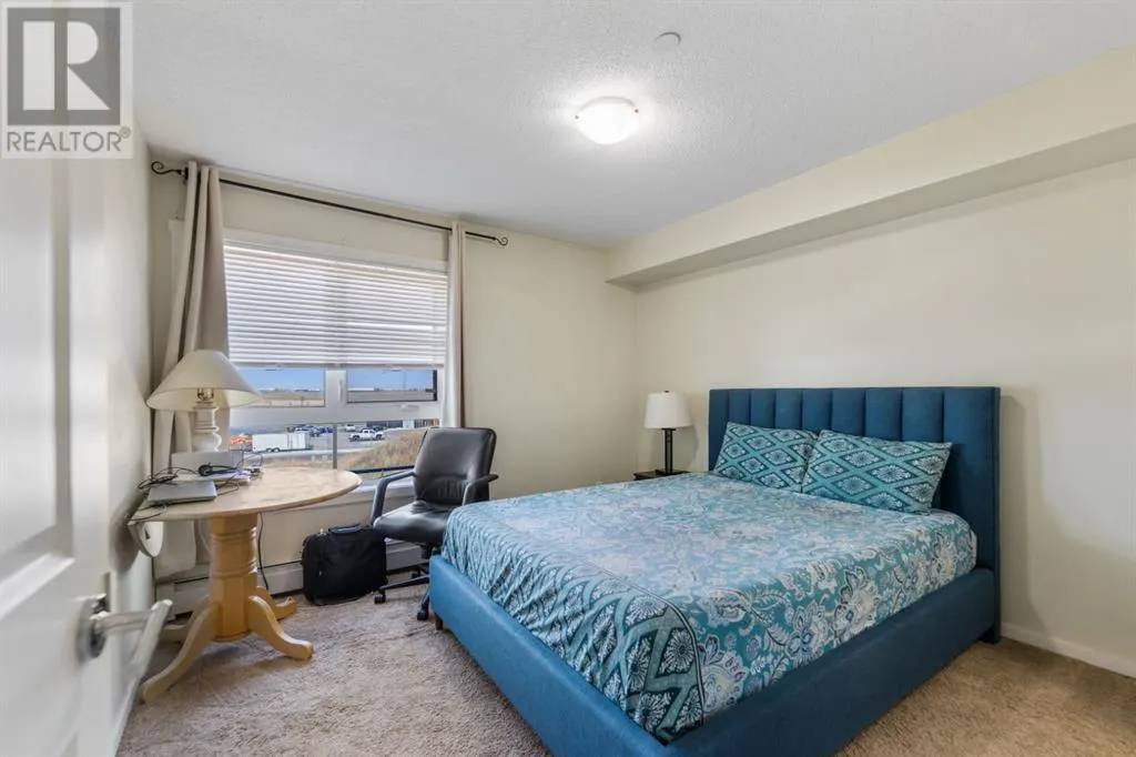 3306, 279 copperpond Common SE
