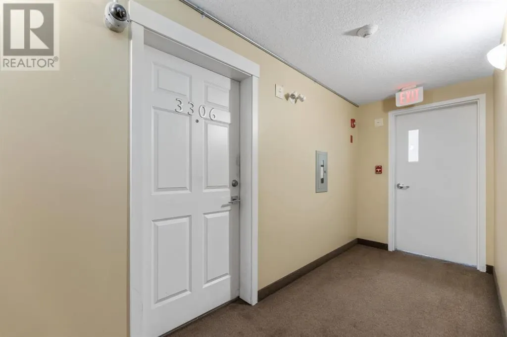 3306, 279 copperpond Common SE