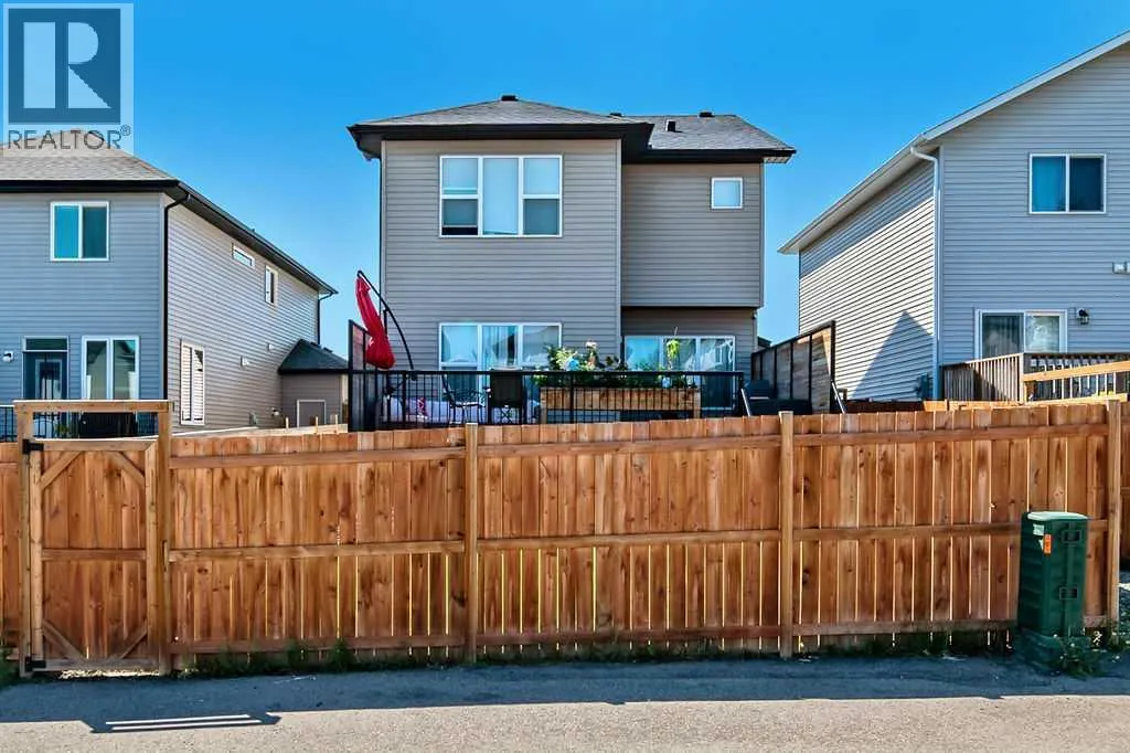 11 Drake Landing Street