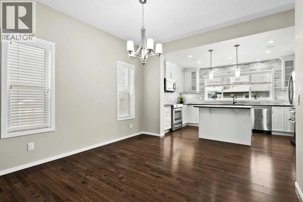 142 Mahogany Heights SE