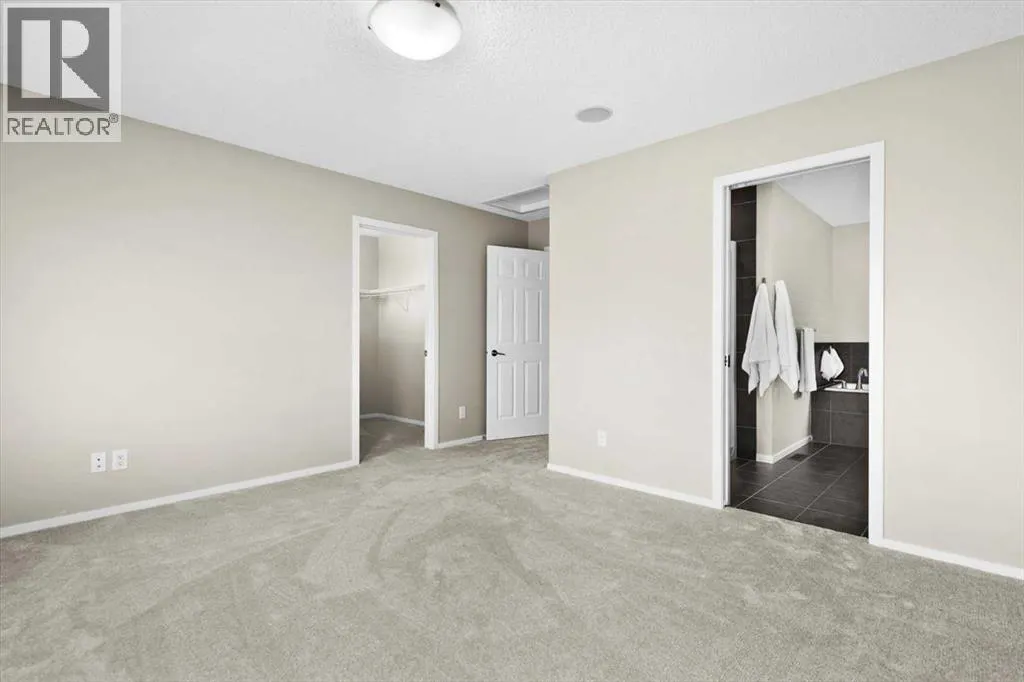 142 Mahogany Heights SE