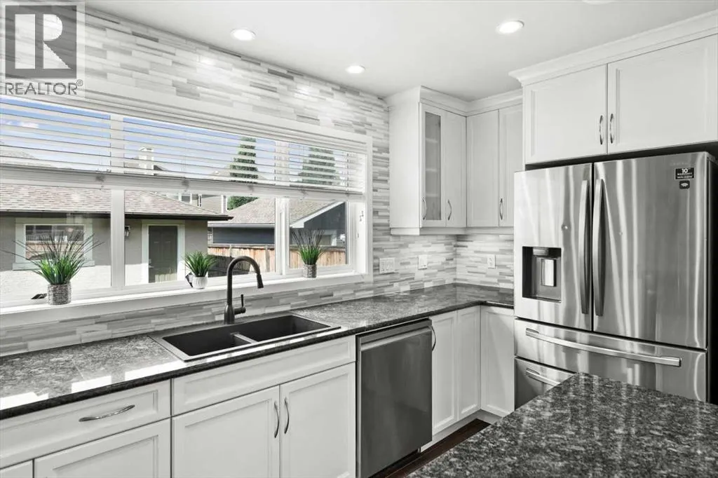 142 Mahogany Heights SE