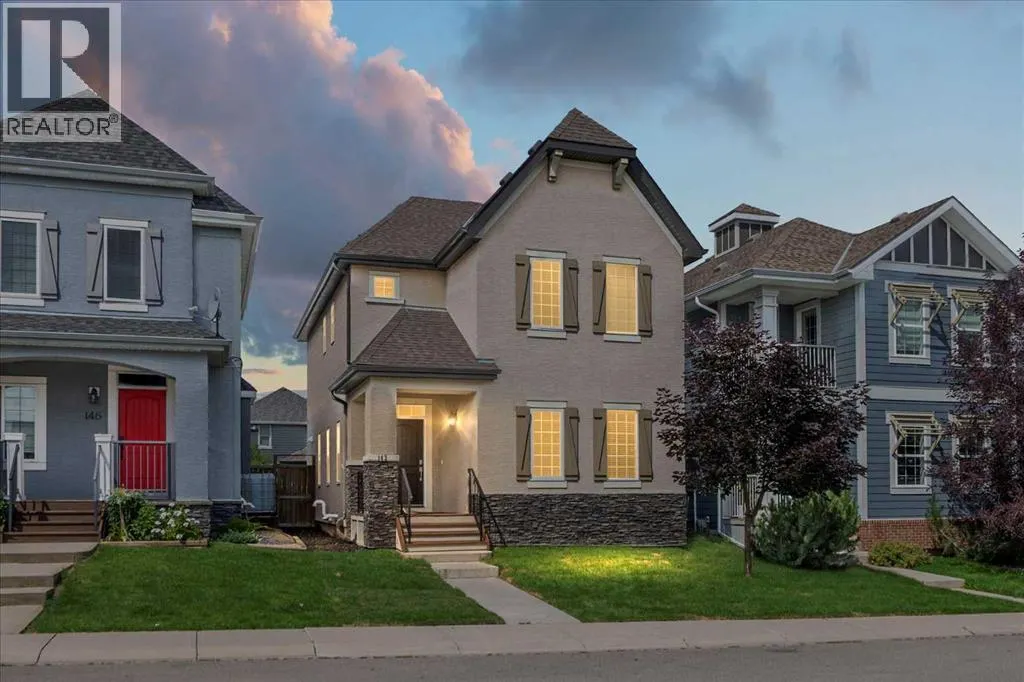 142 Mahogany Heights SE