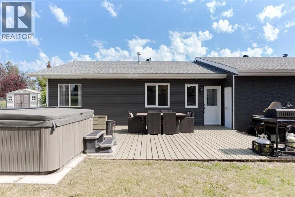 120 Gladue Bay