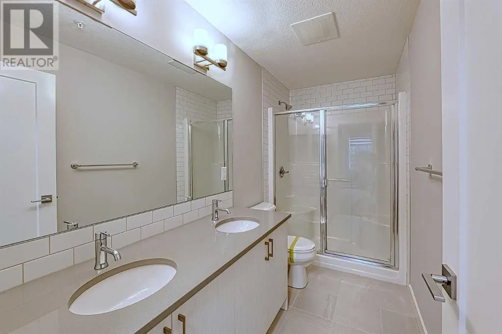 213, 100 Auburn Meadows Manor SE