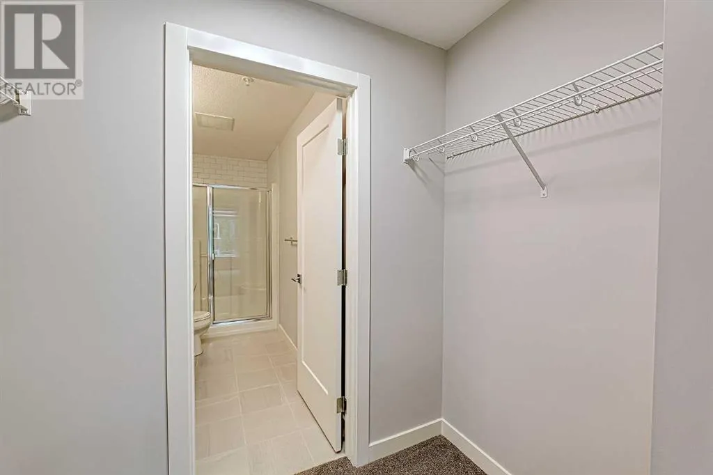 213, 100 Auburn Meadows Manor SE