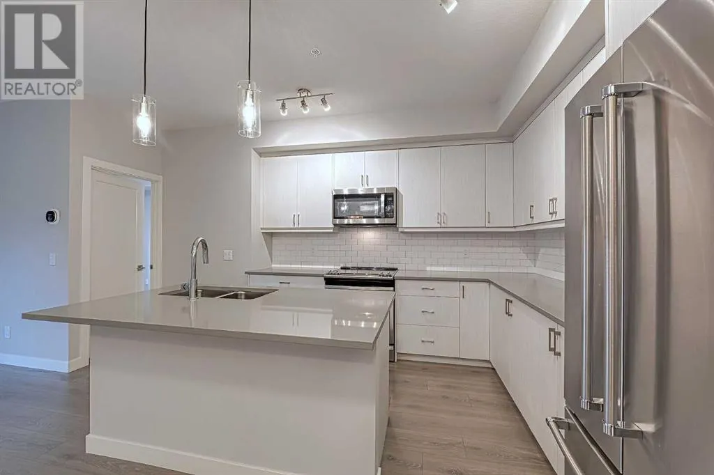 213, 100 Auburn Meadows Manor SE