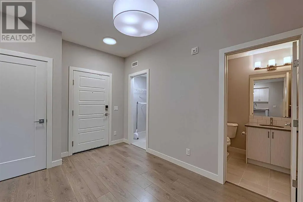 213, 100 Auburn Meadows Manor SE