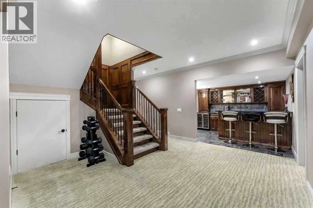 989 East Lakeview Road