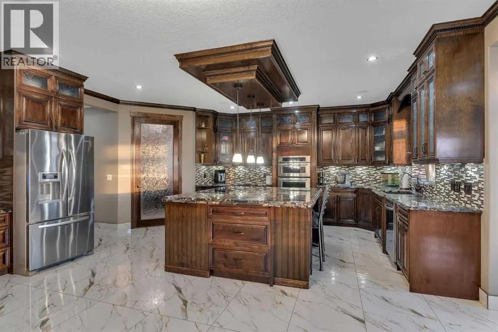 989 East Lakeview Road