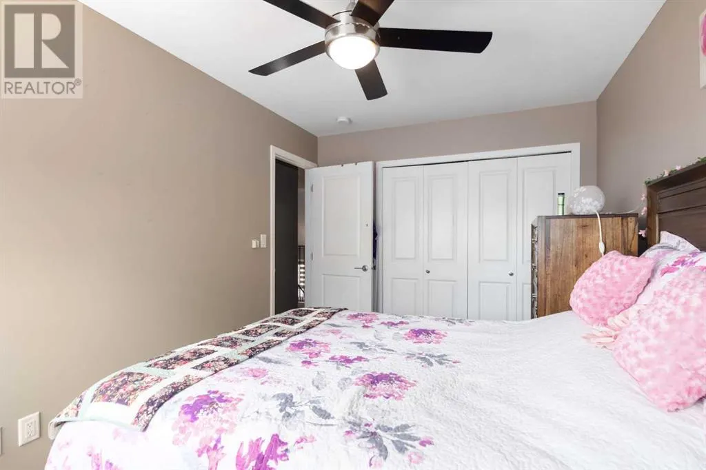 61, 711 Beacon Hill