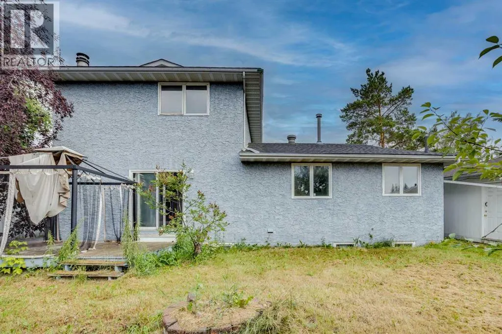 129 Robin Crescent