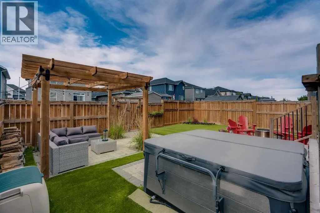 2173 Ravensdun Crescent SE