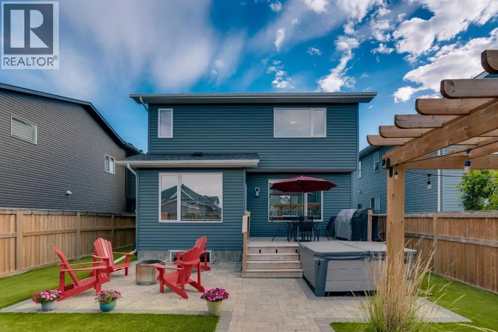 2173 Ravensdun Crescent SE
