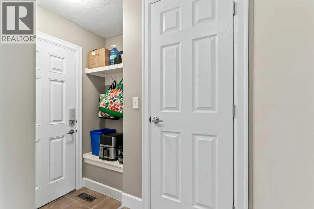6 Windwood Grove SW