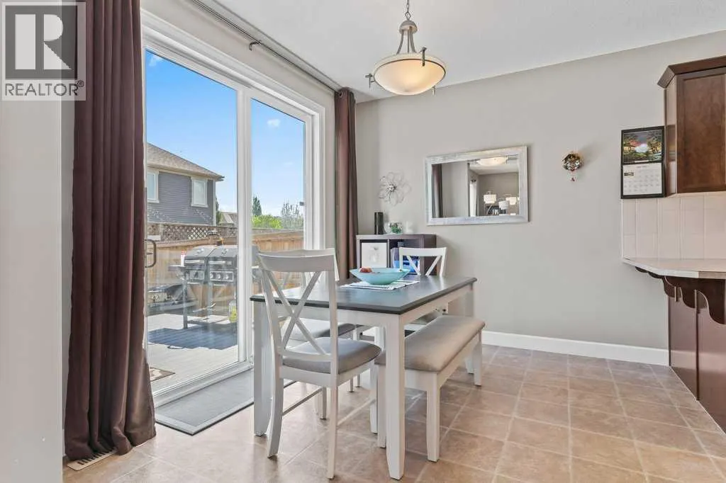 6 Windwood Grove SW