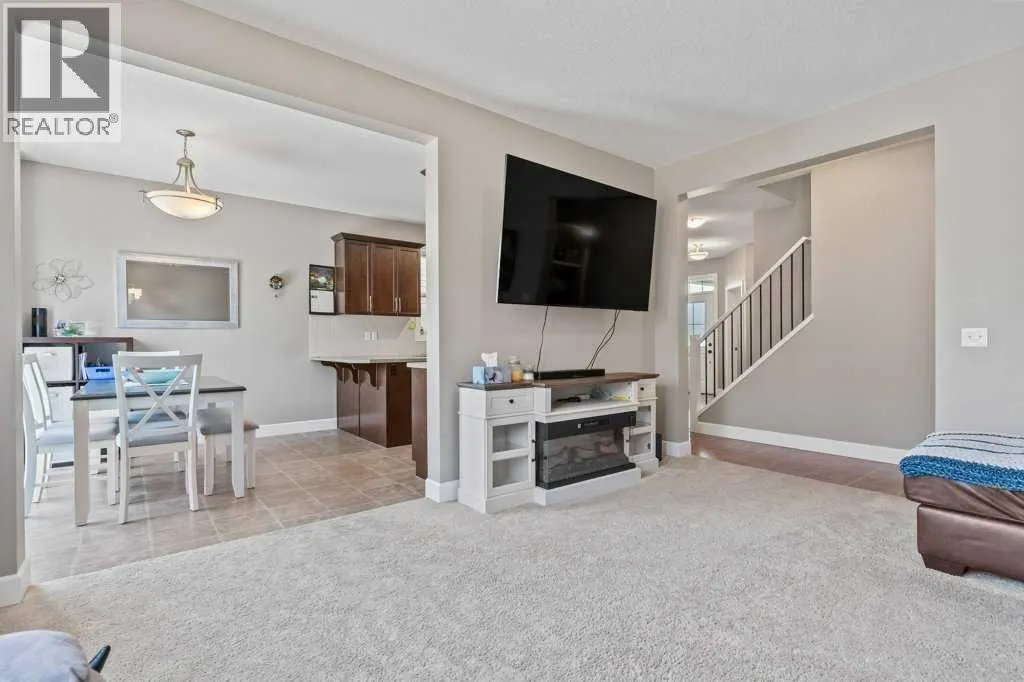 6 Windwood Grove SW